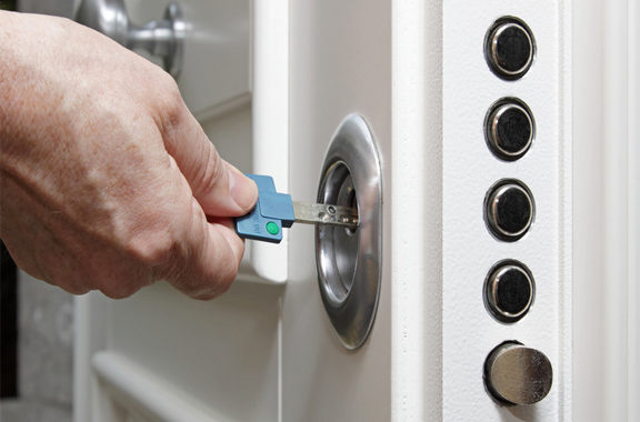 Ouverture de porte d'appartement et de maison